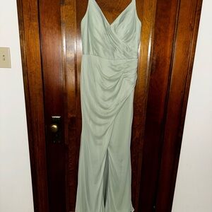 Azzazie Adley dress size 8. Very good condition worn once color dusty sage